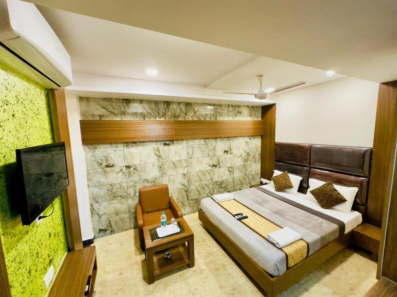 Sheraton Grande At Puratchi Thalaivar Dr Mgr Central Railway Station شيناي المظهر الخارجي الصورة
